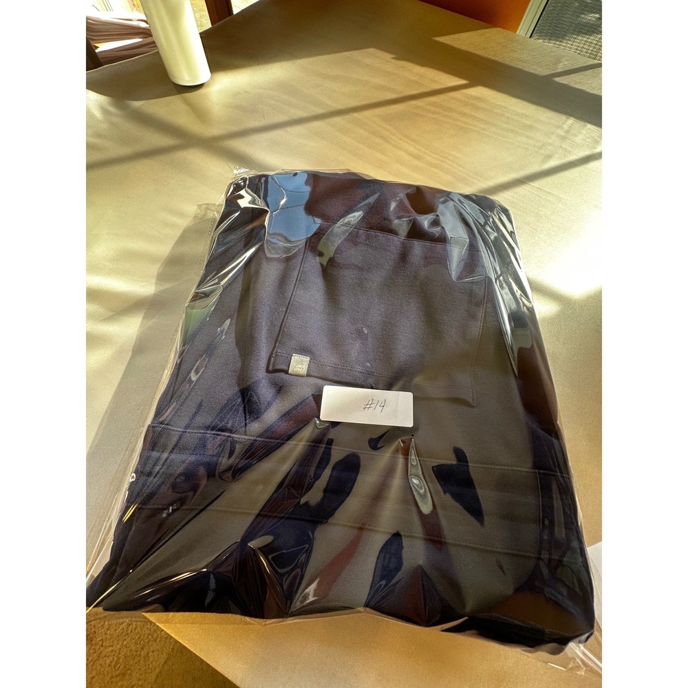 Fabletics Navy Blue Scrub Jumpsuit Short Sleeve Jogger 2X - Picture 9 of 9